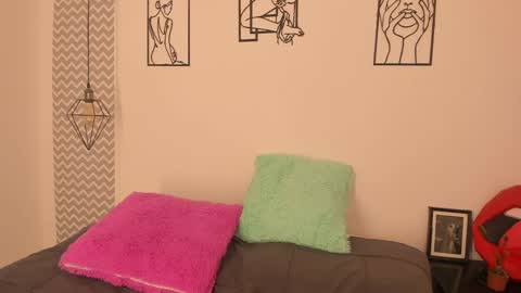 juani online show from 09-08-25, 07:13