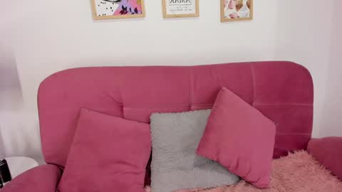 Snapshot of juanita_owens chatting on 12-27-24, 12:50 juanita_owens online show from 12-27-24, 12:50