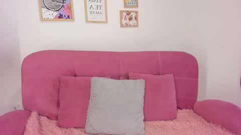 Snapshot of juanita_owens chatting on 01-15-25, 10:24 juanita_owens online show from 01-15-25, 10:24