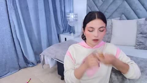 Snapshot of juanita_owens chatting on 02-21-25, 06:26 juanita_owens online show from 02-21-25, 06:26