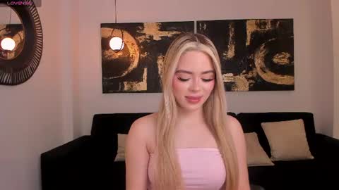 Snapshot of juanitaclay chatting on 07-17-26, 07:19 Juanita Clay online show from 07-17-26, 07:19