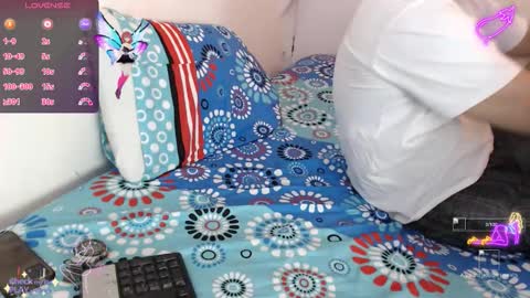 juanjo_hot03 online show from 10-18-25, 11:38