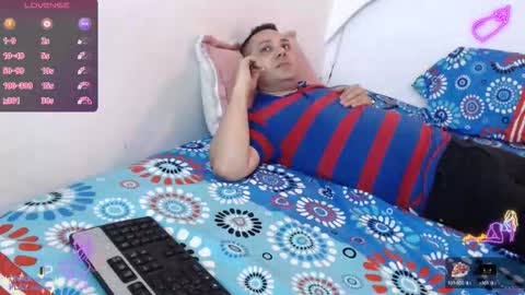 juanjo_hot03 online show from 10-20-25, 01:00