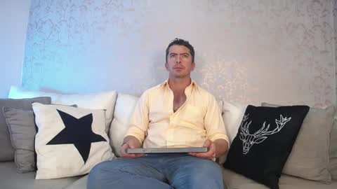 Juan k online show from 10-03-25, 02:03