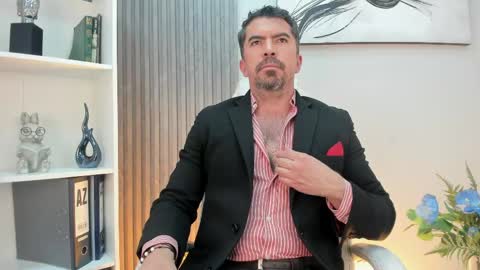 Juan k online show from 05-29-26, 01:14