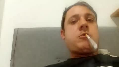 Snapshot of juanmapapiirico chatting on 11-15-25, 05:05 JuanmaSEX online show from 11-15-25, 05:05