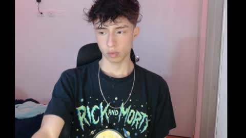 juanmres online show from 11-25-25, 02:33