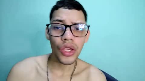 Snapshot of juansuarez204 chatting on 01-10-25, 11:39 juansuarez204 online show from 01-10-25, 11:39