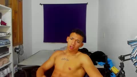 Snapshot of juansw66 chatting on 10-04-25, 03:04 juansw66 online show from 10-04-25, 03:04