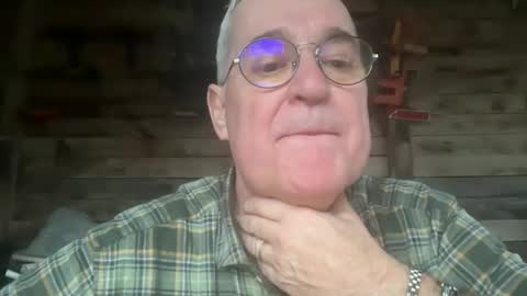 Juan online show from 02-10-26, 05:17