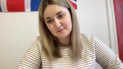 Snapshot of judevalenti chatting on 12-04-25, 09:18 JudeValenti online show from 12-04-25, 09:18