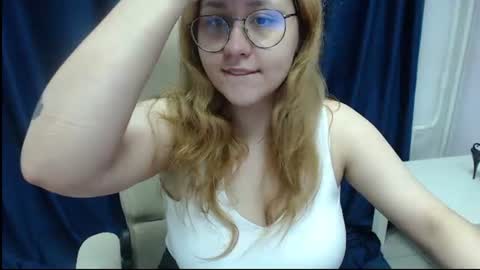Snapshot of judith_hypnosis chatting on 06-18-26, 05:30 judith_hypnosis online show from 06-18-26, 05:30