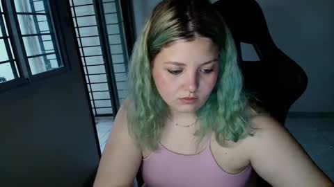 Snapshot of judithamelia chatting on 03-03-25, 09:05 Judithamelia online show from 03-03-25, 09:05