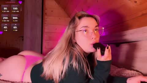 Snapshot of judykissmoore chatting on 01-27-25, 11:22 Judy online show from 01-27-25, 11:22