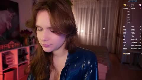 Snapshot of juelzfoxy chatting on 02-18-25, 08:03 Juelz  online show from 02-18-25, 08:03