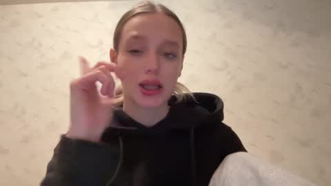 Snapshot of juicy_angels chatting on 01-24-25, 05:53 alexa online show from 01-24-25, 05:53