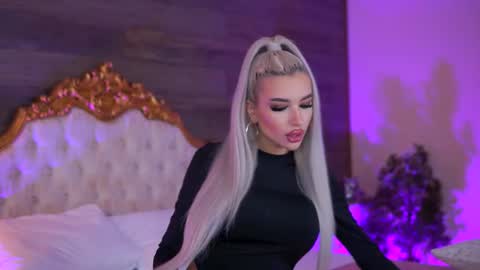 Jessye online show from 09-14-25, 07:46