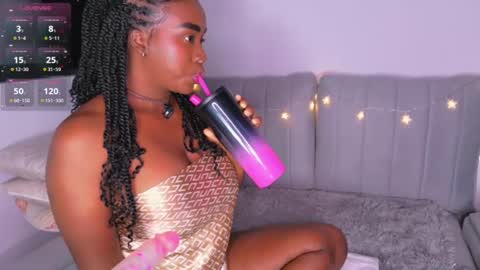 Snapshot of juicy_sky chatting on 06-17-26, 05:43 Your Paradise online show from 06-17-26, 05:43