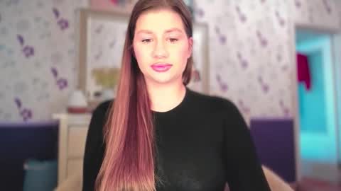 Elena online show from 09-24-25, 11:02