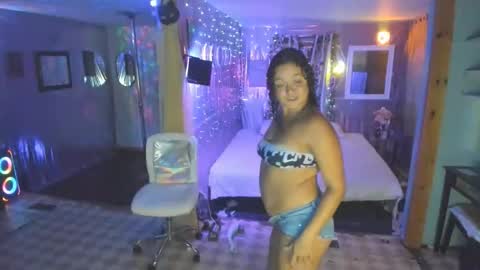 juicyjayxxx69 online show from 09-23-25, 03:31