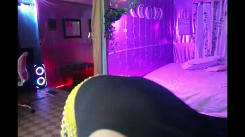 juicyjayxxx69 online show from 10-28-25, 02:59