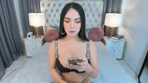 Snapshot of juicymitch chatting on 06-13-26, 10:57 juicymitch online show from 06-13-26, 10:57