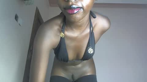 Snapshot of juicynafisha chatting on 02-21-26, 08:48 natisha online show from 02-21-26, 08:48