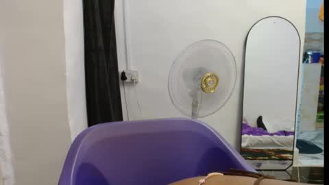 Snapshot of juicyxpink chatting on 03-02-26, 06:47 juicyxpink online show from 03-02-26, 06:47