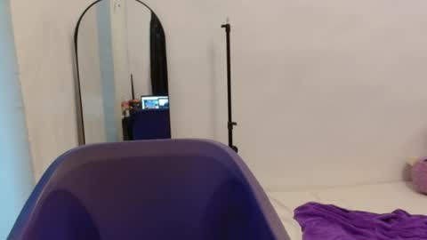 Snapshot of juicyxpink chatting on 03-21-26, 09:25 juicyxpink online show from 03-21-26, 09:25