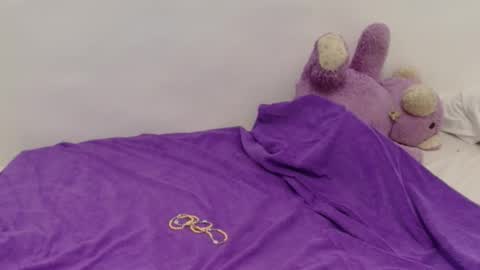 Snapshot of juicyxpink chatting on 03-24-26, 07:57 juicyxpink online show from 03-24-26, 07:57