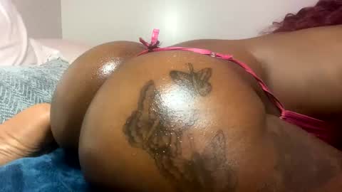 juicyy_mochaa online show from 01-17-26, 10:57