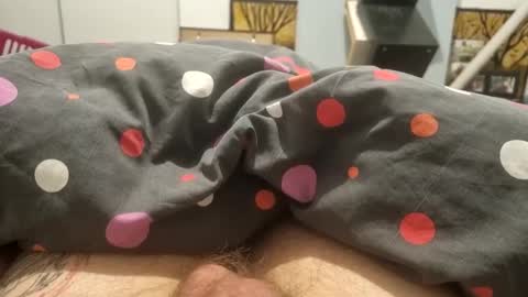 Snapshot of juju63630 chatting on 10-25-25, 05:26 Juju online show from 10-25-25, 05:26