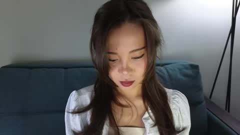 Julia online show from 03-07-25, 02:56