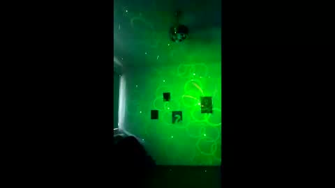 Snapshot of jukeb0x77 chatting on 03-23-26, 01:53 Juk3B0x77 online show from 03-23-26, 01:53