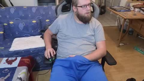 Julcs online show from 02-07-25, 06:34