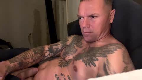 Snapshot of julemanddenmark chatting on 09-22-25, 07:49 julemanddenmark online show from 09-22-25, 07:49