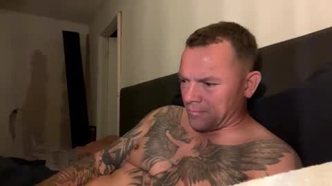 Snapshot of julemanddenmark chatting on 09-24-25, 08:34 julemanddenmark online show from 09-24-25, 08:34