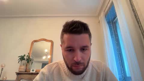 Snapshot of jules_demastre1 chatting on 12-01-25, 01:27 jules_demastre1 online show from 12-01-25, 01:27