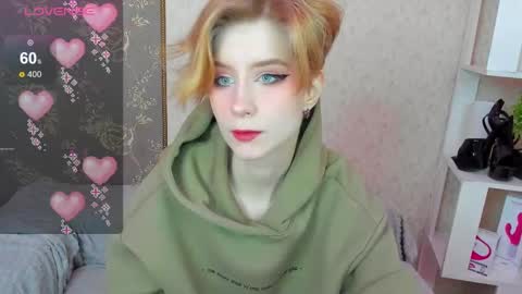 Snapshot of julescrown chatting on 01-24-25, 01:45 Jules online show from 01-24-25, 01:45