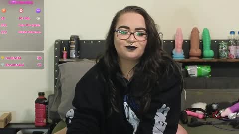 Julesss online show from 03-29-26, 08:03