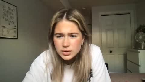 julessummers online show from 12-16-25, 07:41