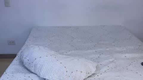 Snapshot of julesxdann chatting on 03-04-25, 03:00 Jules and Dann  Dont forget to give us thumps up online show from 03-04-25, 03:00