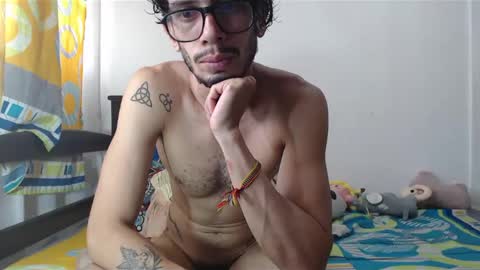 Snapshot of julfigo chatting on 03-07-25, 08:22 Julfigo online show from 03-07-25, 08:22