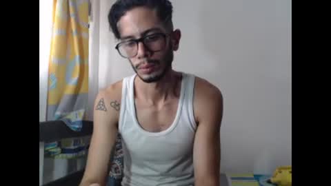 Snapshot of julfigo chatting on 03-10-25, 06:45 Julfigo online show from 03-10-25, 06:45