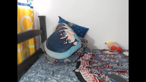 Snapshot of julfigo chatting on 10-06-25, 04:48 Julfigo online show from 10-06-25, 04:48