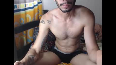 Snapshot of julfigo chatting on 01-14-26, 07:30 Julfigo online show from 01-14-26, 07:30