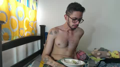 Snapshot of julfigo chatting on 02-03-26, 06:02 Julfigo online show from 02-03-26, 06:02