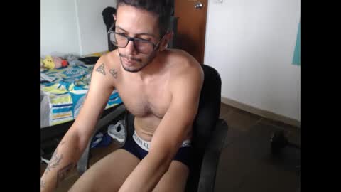 Snapshot of julfigo chatting on 02-04-26, 04:02 Julfigo online show from 02-04-26, 04:02