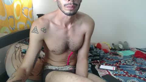 Snapshot of julfigo chatting on 02-25-26, 07:23 Julfigo online show from 02-25-26, 07:23