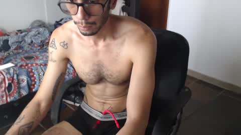 Julfigo online show from 07-13-26, 03:04